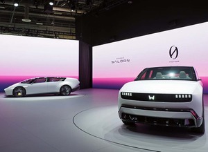 CES 2025で発表されたホンダ ゼロシリーズ。右手前が『SUV』、左奥が『SALOON（サルーン）』