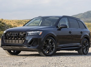 アウディ『Q7』の2025年モデル