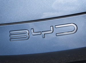 中国の電気自動車（EV）大手の比亜迪（BYD）が、日本の軽自動車市場に参入するという。