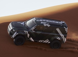 ディフェンダー ダカール D7X-R