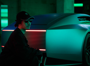 ジャガーがYOSHIROTTEN氏の没入型ビジュアルインスタレーションとともに、「TYPE 00」を東京でアジア初公開
