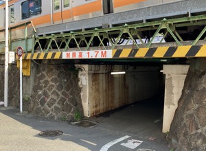 総武線・千駄ケ谷～代々木間の大通ガード