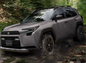 トヨタ RAV4 ADVENTURE