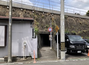 桁下1.9mだが幅は……？