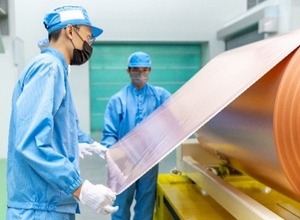SKNXにおける銅箔製造工程の様子