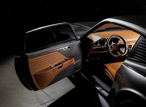 1971年アストンマーティン『DBS』をベースにしたリングブラザーズ「オクタヴィア」