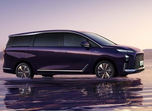 ビュイックGL8新型