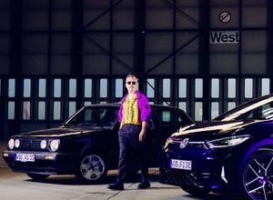 『ID.3 GTX FIRE+ICE』（右）とゴルフ2FIRE+ICE