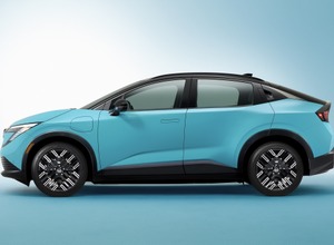 日産期待の新型リーフ