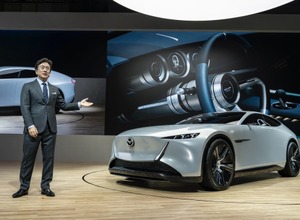 マツダ・ビジョン・クロスクーペ(ジャパンモビリティショー2025)