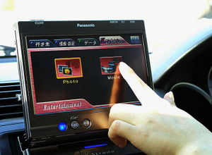 【ストラーダ DV255 長期リポート　その4】SDカードでエンタメバンクを楽しむ