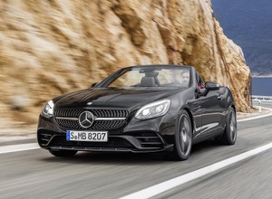 メルセデスAMG SLC 43