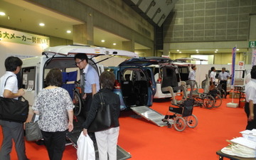 福祉車両の需要が急拡大、日本福祉車輌協会に毎日数十件の問い合わせ 画像