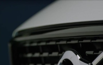 ボルボのXC40、9月21日のデビューが決定…コンパクトSUV 画像