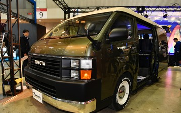 ハイエースやランクルをレトロにリノベーション、フレックス … 東京オートサロン2018詳細画像 画像
