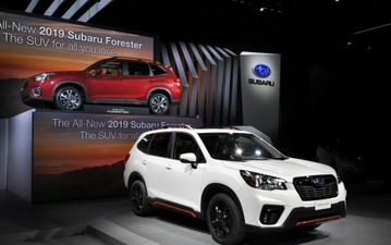 激戦SUV市場に攻勢モデル投入、フォレスター 新型…スバル愛に応える開発陣の思い 画像