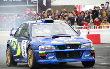 10年ぶり! スバルWRカーがお台場を駆け抜けた…モータースポーツジャパン2018 画像