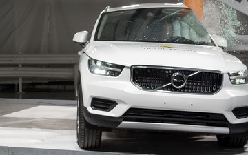 ボルボ XC40、最高評価の5つ星に認定…ユーロNCAP 画像