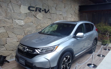 ホンダ CR-V 新型、東京都内に姿を表す…この車はもしかして? 正式発売は8月30日 画像