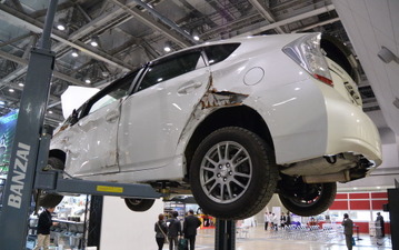 【IAAE14】次世代車の修理作業計画策定の技量を競う車両整備評価会を開催 画像