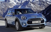 MINI クラブマン 新型に「オール4」…新世代4WD搭載 画像