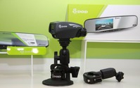 【IAAE16】日本製に飽きたマニアにお勧め、個性的な台湾製ドラレコ 画像
