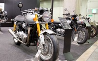 【東京モーターサイクルショー16 動画】話題の ボンネビル シリーズに、3気筒勢「エクスプローラー」「スピード」新型投入 画像