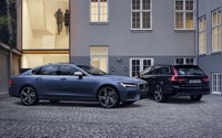 ボルボ S90 と V90 新型、Rデザイン が早くも登場 画像