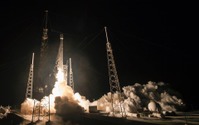 スペースX 、試験中に爆発…マスクCEOの宇宙ロケット 画像