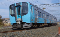 青い森鉄道、「青函」電気機関車など公開 10月16日 画像