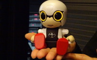 【トヨタ KIROBO mini】トヨタ 吉田専務、「社会課題へのチャレンジ」 画像