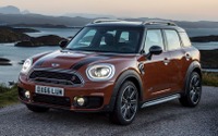 【ロサンゼルスモーターショー16】MINI クロスオーバー 新型、機能性追求のインテリア 画像