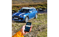 【ロサンゼルスモーターショー16】MINI クロスオーバー 新型、コネクティビティが進化 画像