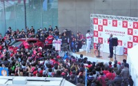 【新聞ウォッチ】セレブな街・二子玉川が真っ赤に燃えた!? 広島県のイベントで発売前のロードスターRFもお披露 画像