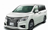 日産 エルグランド に特別仕様、ホワイトレザーシート装備や安全性向上など 画像