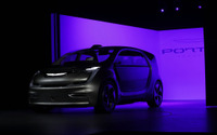 【CES 2017】クライスラー、自動運転EVコンセプトを初公開…レベル3~4 画像