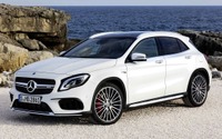 【デトロイトモーターショー2017】メルセデス AMG GLA45 に改良新型、空力性能向上 画像