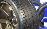 【ミシュラン パイロットスポーツ 4S】ラベリング対応でサーキット走行もOKというスポーツタイヤ 画像
