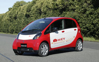 【人とくるまのテクノロジー展07】三菱自動車、デリカ D:5 や i MiEV を出展 画像