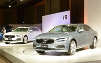 【ボルボ S90/V90/V90クロスカントリー】全グレードに自動運転レベル2技術を標準搭載 画像