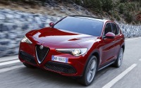 【ジュネーブモーターショー2017】アルファロメオ初のSUV、ステルヴィオ…クリーンディーゼル初公開予定 画像
