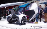 【ジュネーブモーターショー2017】トヨタ i-TRIL…都市向け小型EVコンセプト 画像