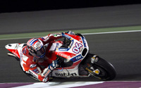 【MotoGP】カタールで開幕前最後のテストがスタート、初日トップはドヴィツィオーゾ 画像
