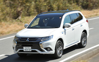 【三菱 アウトランダーPHEV Sエディション 試乗】ビルシュタインの恩恵で走りは欧州風味…諸星陽一 画像