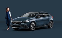 『STORY』イナトモさんプロデュース、ボルボ V40クロスカントリー に限定モデル 画像