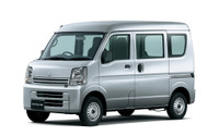 三菱 ミニキャブバン、全グレードに4AT車を設定 画像