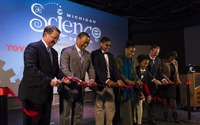 トヨタ、米国に4次元シアターを開業…次世代の才能を支援 画像