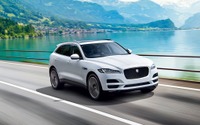 ジャガー F-PACE、WCOTY & ワールドカーデザイン W受賞を記念した限定モデルを発売 画像