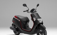 ホンダ、50ccスクーター ダンク に新色2種を追加 画像