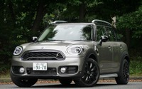 【MINI クロスオーバーSE 試乗】一粒で3度美味しいプラグインハイブリッド…中村孝仁 画像